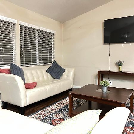 Sweet Spacious 5 Bdrm Home With Pool ลาสเวกัส ภายนอก รูปภาพ