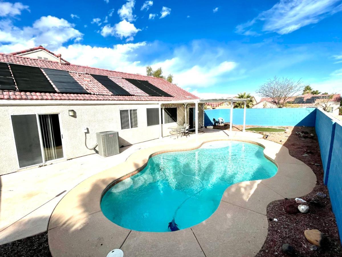 Sweet Spacious 5 Bdrm Home With Pool ลาสเวกัส ภายนอก รูปภาพ